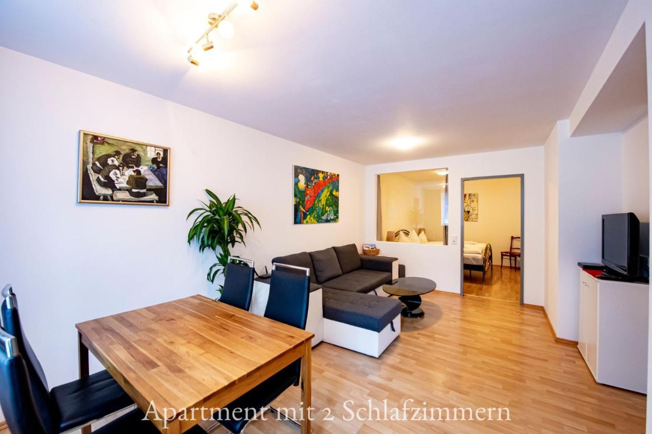 Astoria Apartments Schruns Bagian luar foto