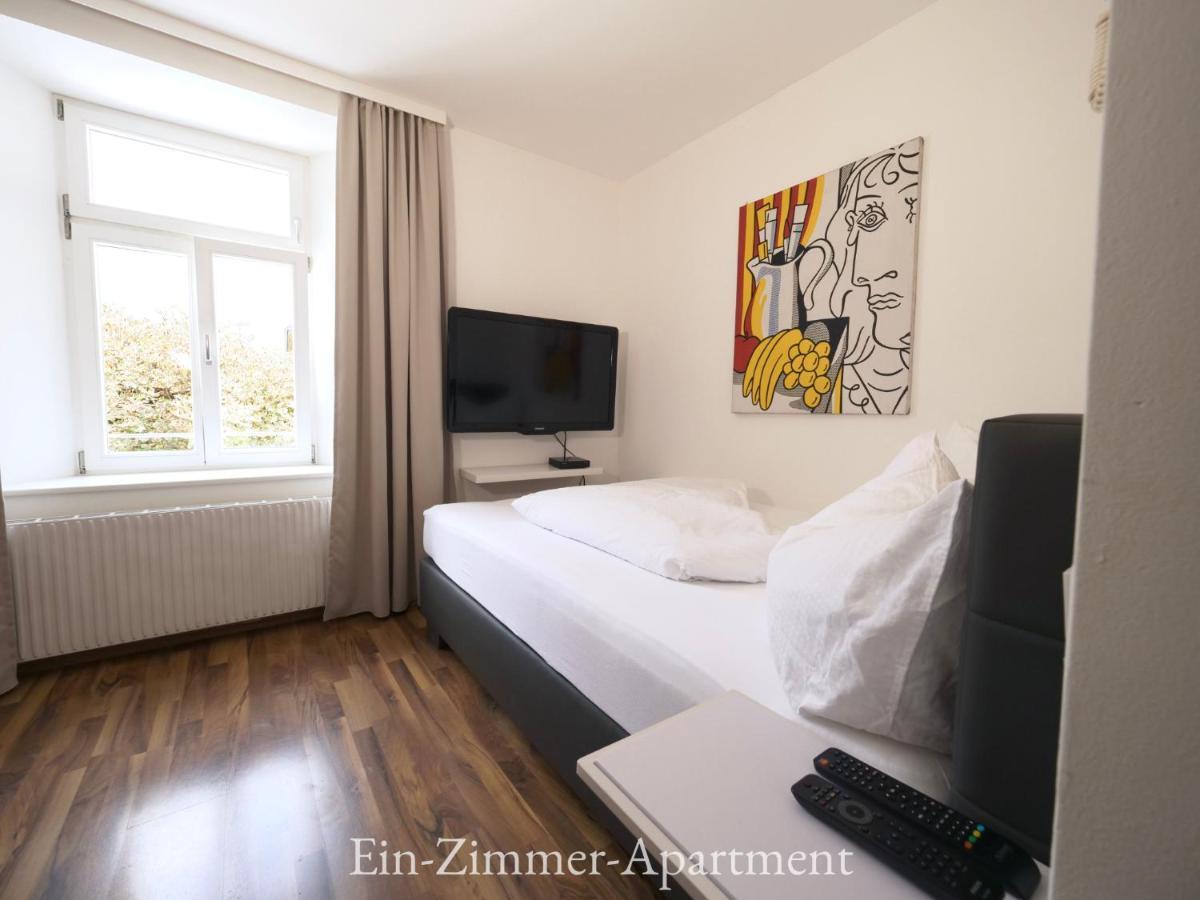 Astoria Apartments Schruns Bagian luar foto