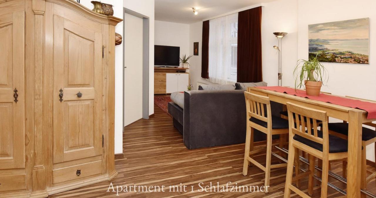 Astoria Apartments Schruns Bagian luar foto